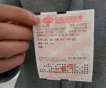 姚晨将入驻杜莎夫人蜡像馆 英国团队赴京量身 2011-05-26 5月25日上海杜莎夫人蜡像馆在京举行发布会，宣布将为著名演员姚晨塑造蜡像，来自英国的杜莎夫人蜡像馆制作团队为姚晨进行了持续四小时的精准量身，尽管长时间站立不动测量很是辛苦，不过姚晨对于蜡像制作过程感 陈伟霆入驻杜莎夫人蜡像馆 蓄胡美黑