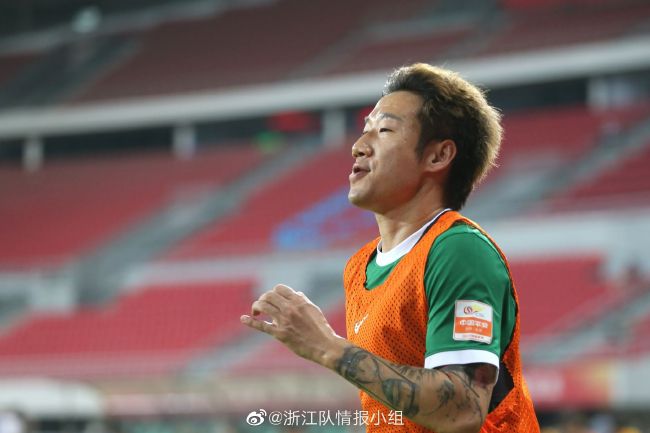 自从可儿与奥兰多·布鲁姆离婚后，三口之家还一同 娱乐圈夫妻离婚大不同 或依然恩爱或翻脸成仇人 2013-10-30 最近，好莱坞男星奥兰多·布鲁姆和超模米兰达·可儿的离婚算是一大新闻，而他们两人离婚后依然秀恩爱的表现，又十分令人费解。